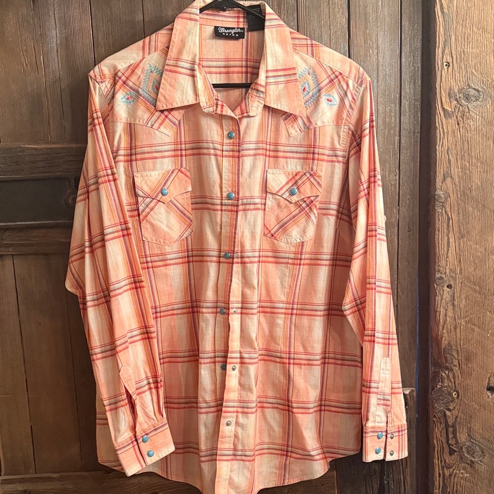 Wrangler Retro Peach Plaid Western Shirt with Red Stripes